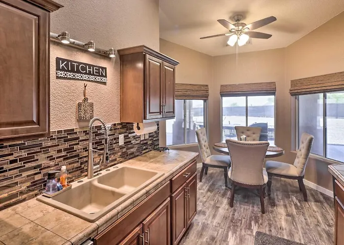 Bullhead Oasis W/ Fire Pit + Mtn View! * Bullhead City