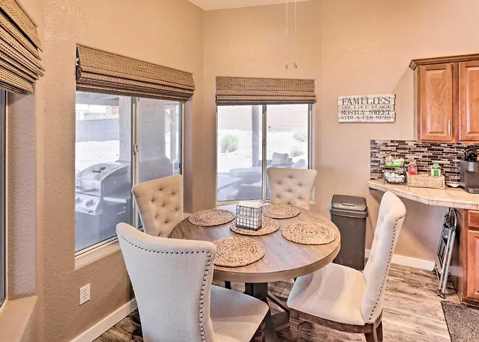 Bullhead Oasis W/ Fire Pit + Mtn View! * Bullhead City
