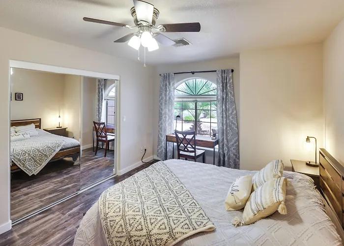 Bullhead Oasis W/ Fire Pit + Mtn View! * Bullhead City